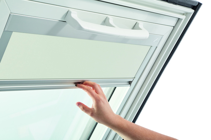 Store occultant beige clair