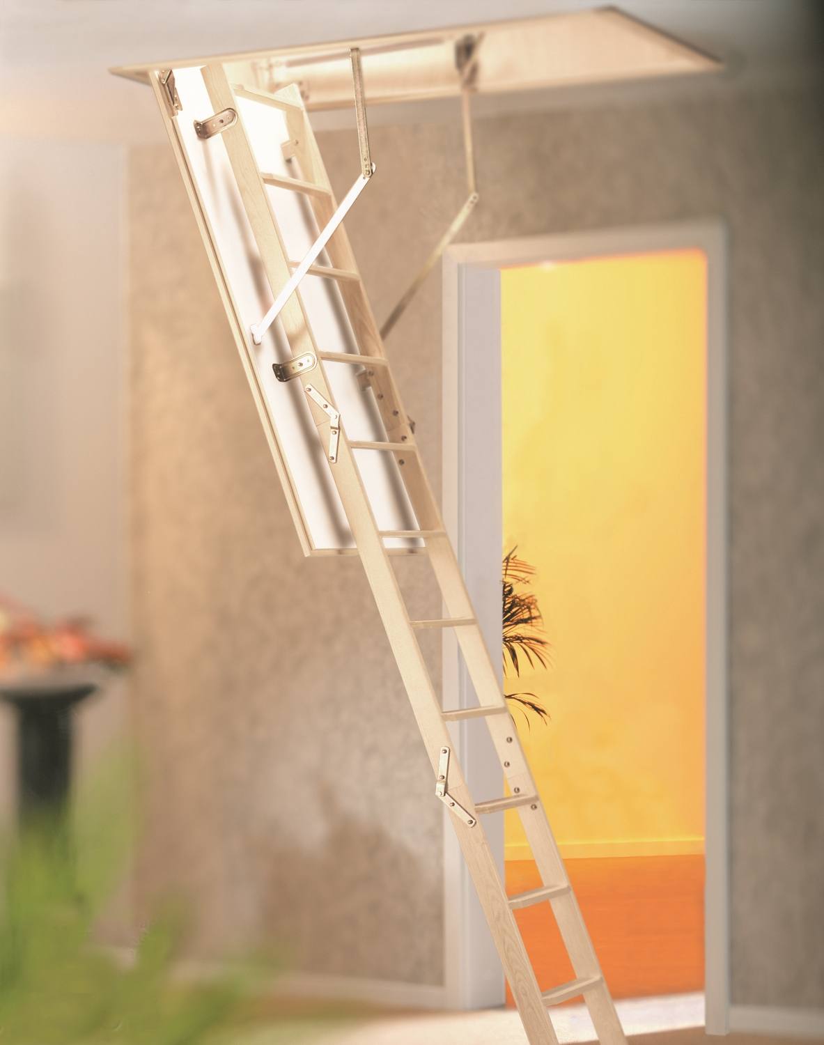 escalier escamotable roto